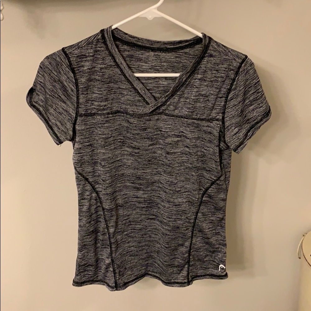 Black and Frey feathered workout T